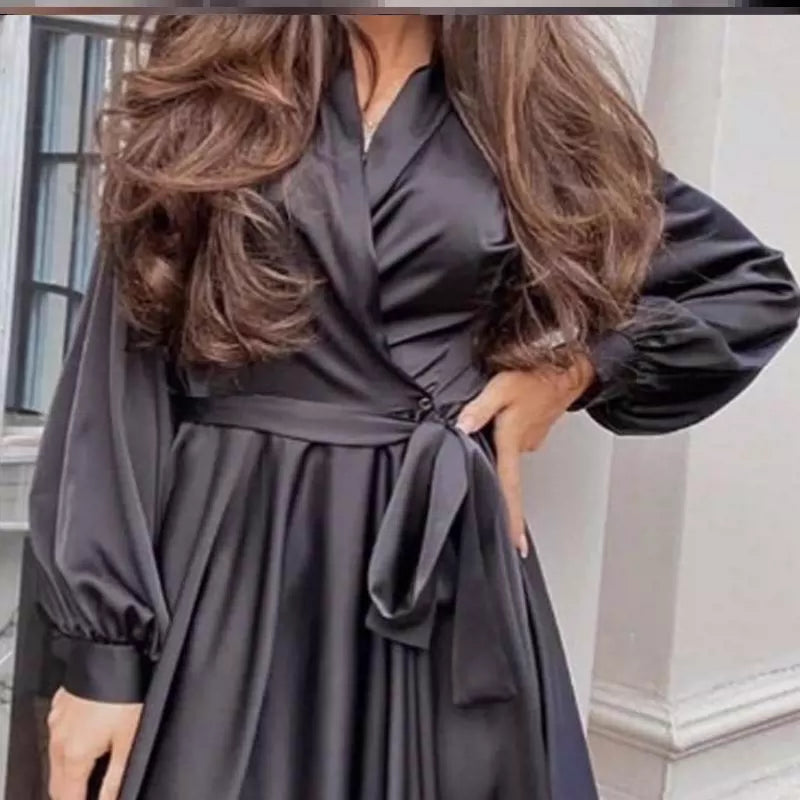 Twirl The World Long Sleeves  Dress with Belt